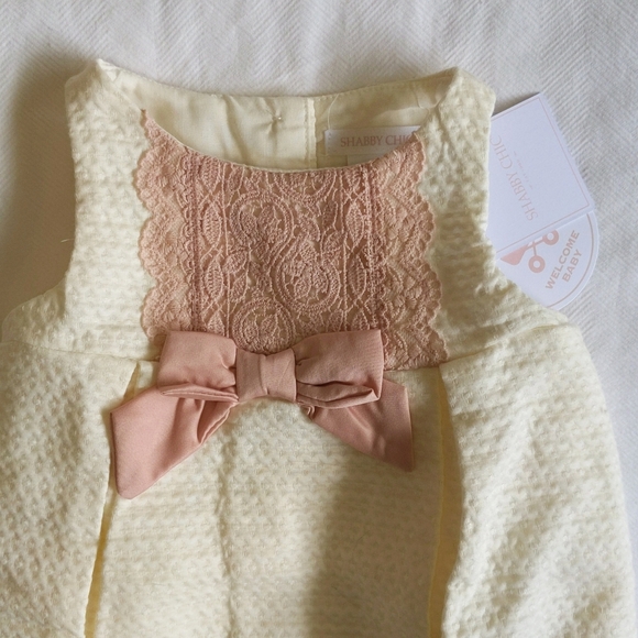 NEW shabby chic heirloom matching set romper, bonnet & booties 0-3 months baby - Picture 2 of 10